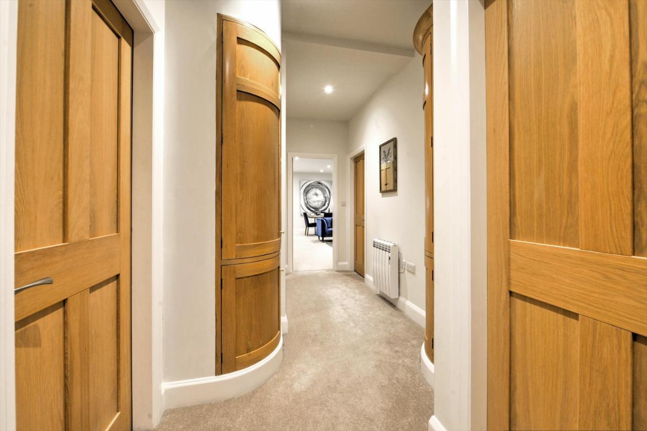 The Penthouse - Allocated Parking With City Views Ripon Esterno foto
